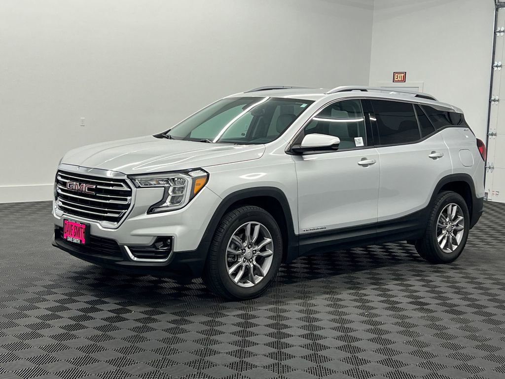 Used 2022 GMC Terrain SLT w/ LPO, Floor Liner Package
