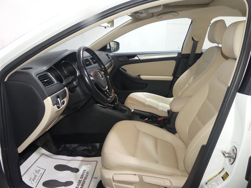 Used 2017 Volkswagen Jetta SE FWD image 21