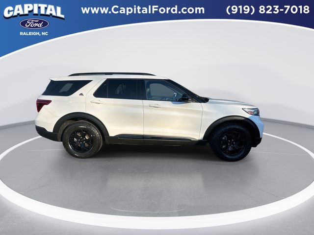Used 2022 Ford Explorer Timberline w/ Timberline Technology Package image 9
