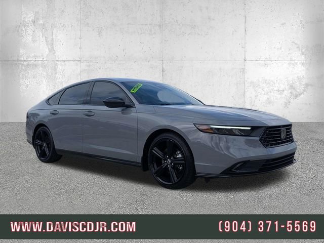 Used 2024 Honda Accord Sport image 1