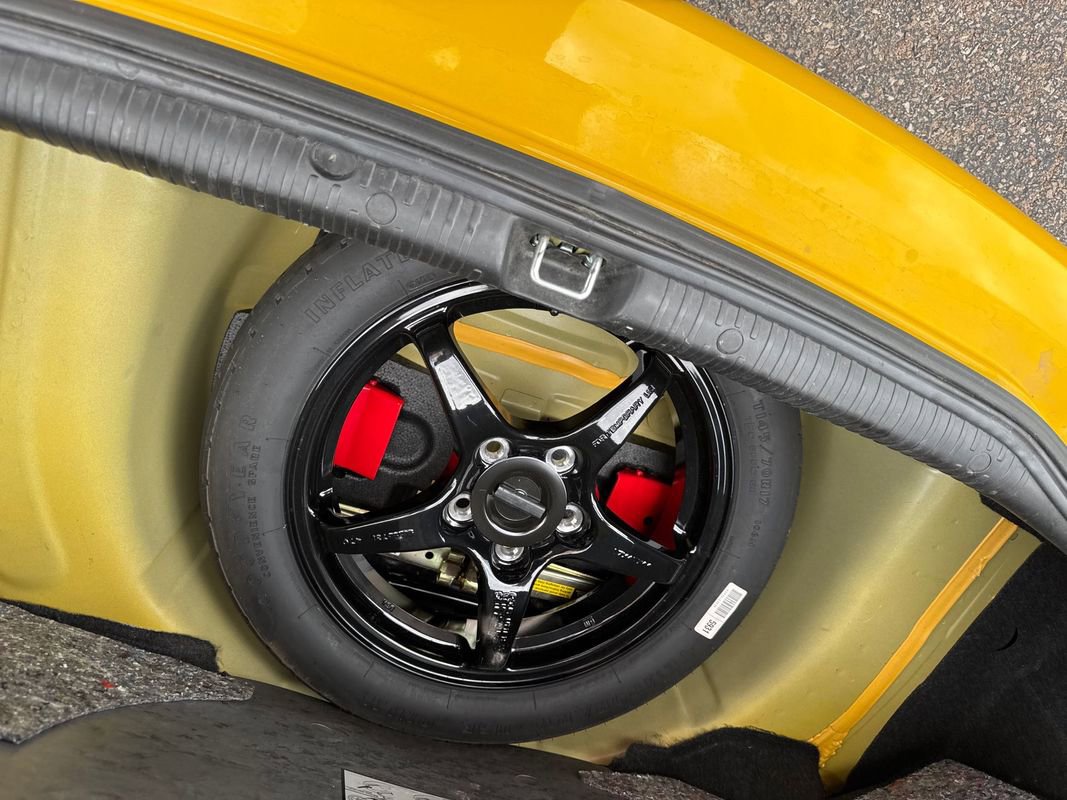 Used 2004 Pontiac GTO image 28