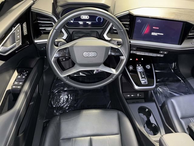 Used 2023 Audi Q4 e-tron Prestige w/ 20" Wheel Package image 4