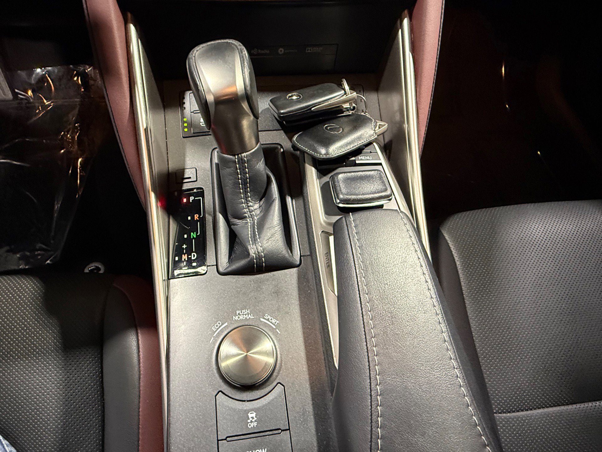Used 2018 Lexus IS 300 AWD w/ Comfort Package image 39