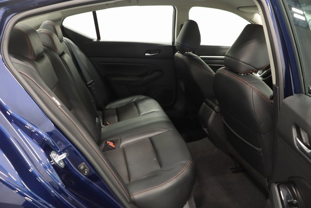 Used 2024 Nissan Altima 2.5 SR image 16