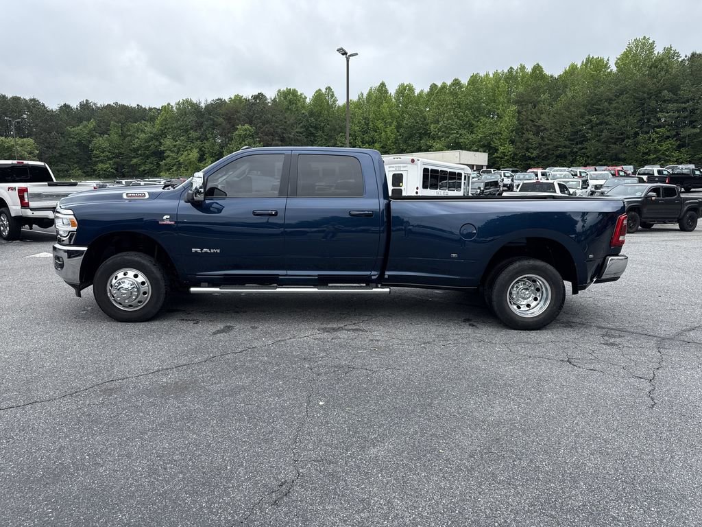 Used 2023 RAM 3500 Laramie AWD/4WD image 4