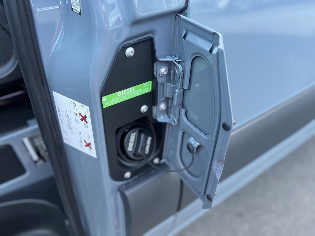 New 2025 Mercedes-Benz Sprinter 2500 image 24