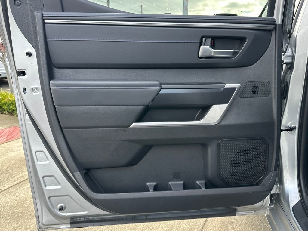 Used 2023 Toyota Tundra Platinum image 13