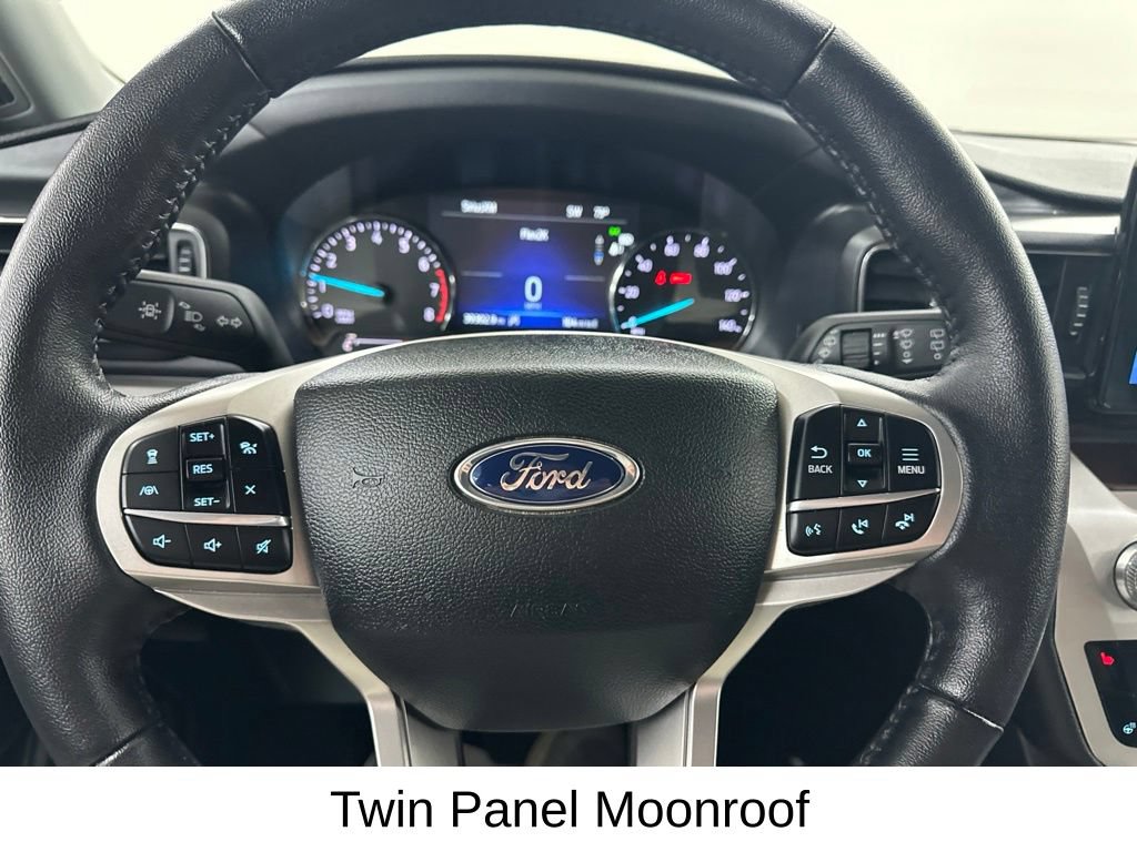 Used 2024 Ford Explorer XLT w/ Equipment Group 202A AWD/4WD image 43