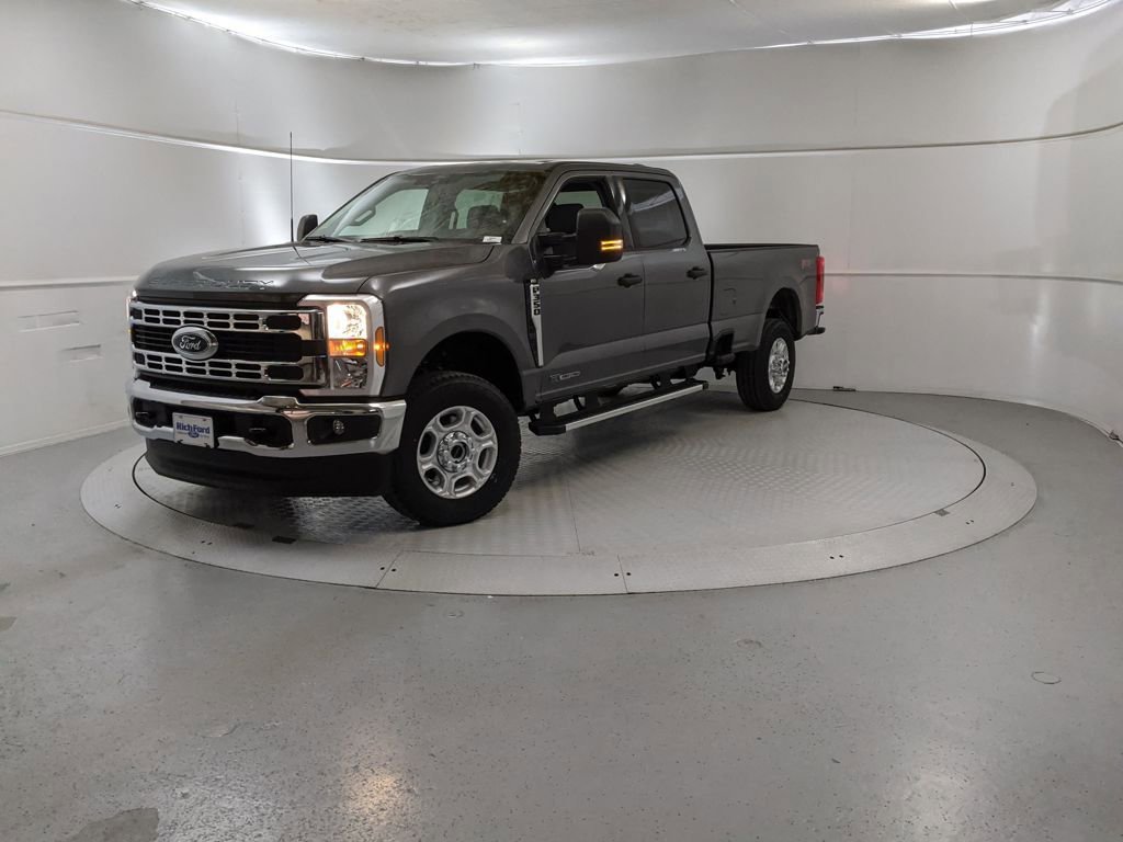 New 2026 Ford F350 XLT image 6