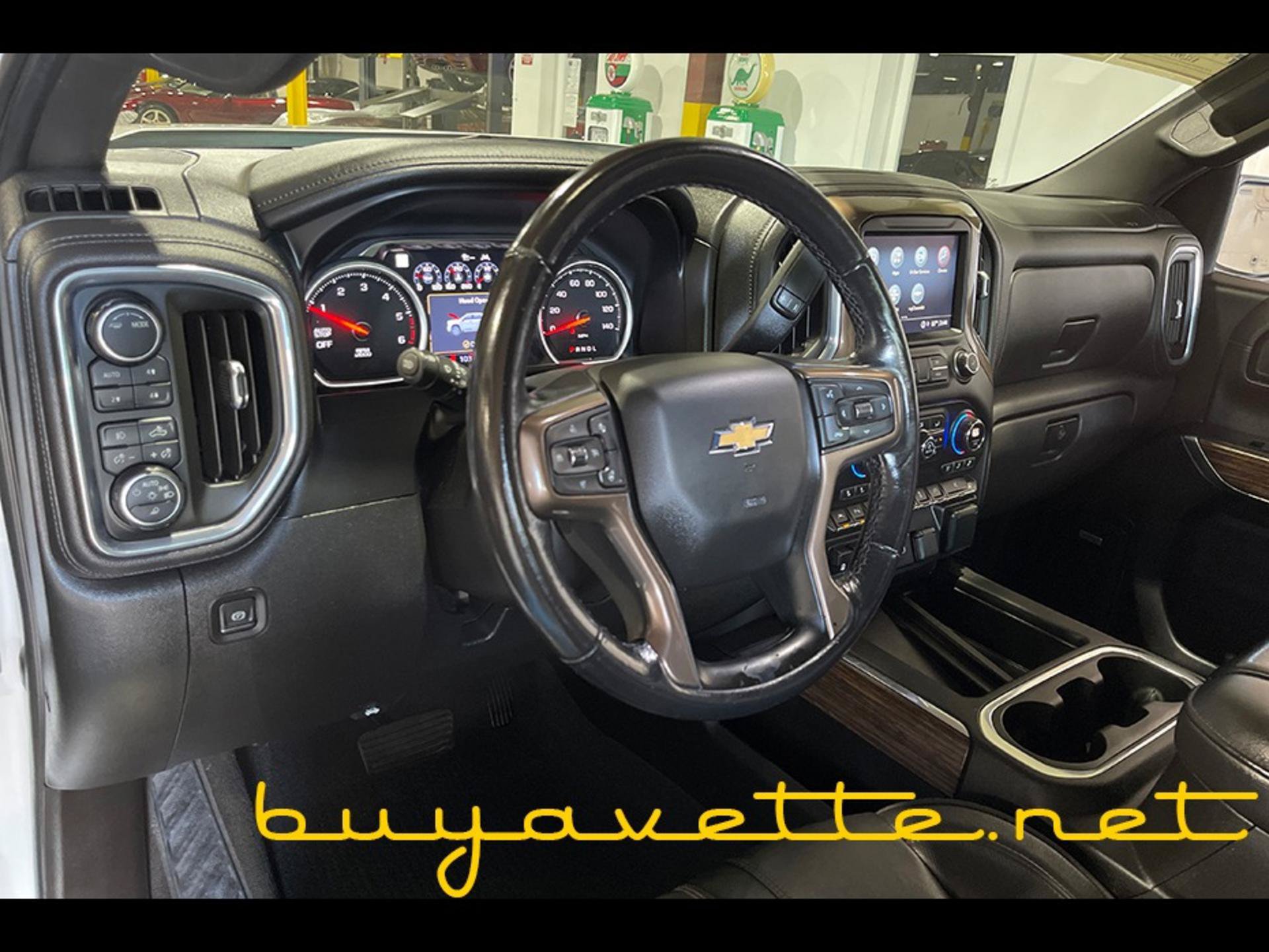 Used 2021 Chevrolet Silverado 1500 High Country w/ Safety Package II AWD/4WD image 12