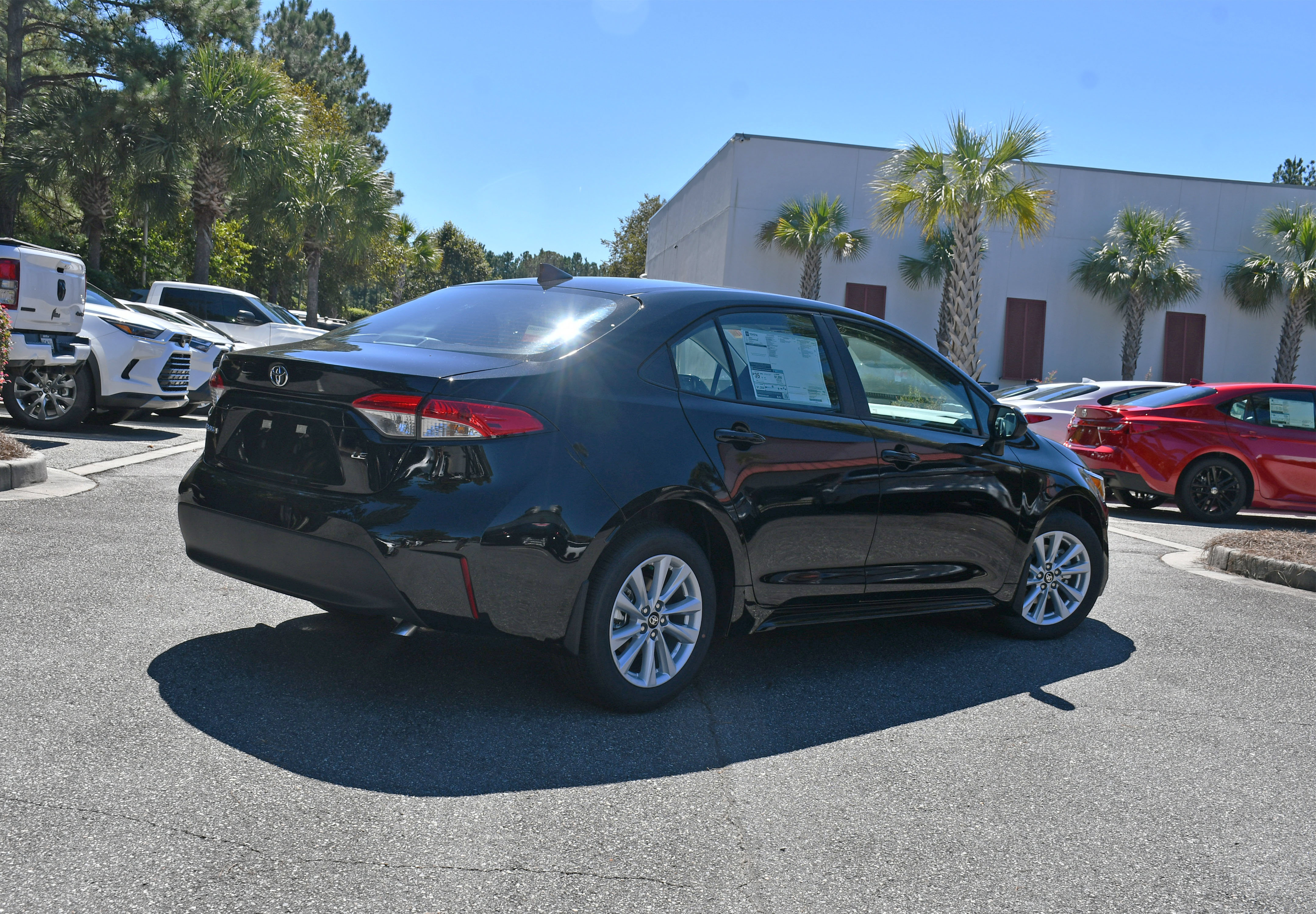 New 2027 Toyota Corolla LE FWD image 2