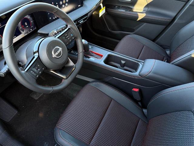 New 2026 Nissan Kicks SR AWD/4WD image 16