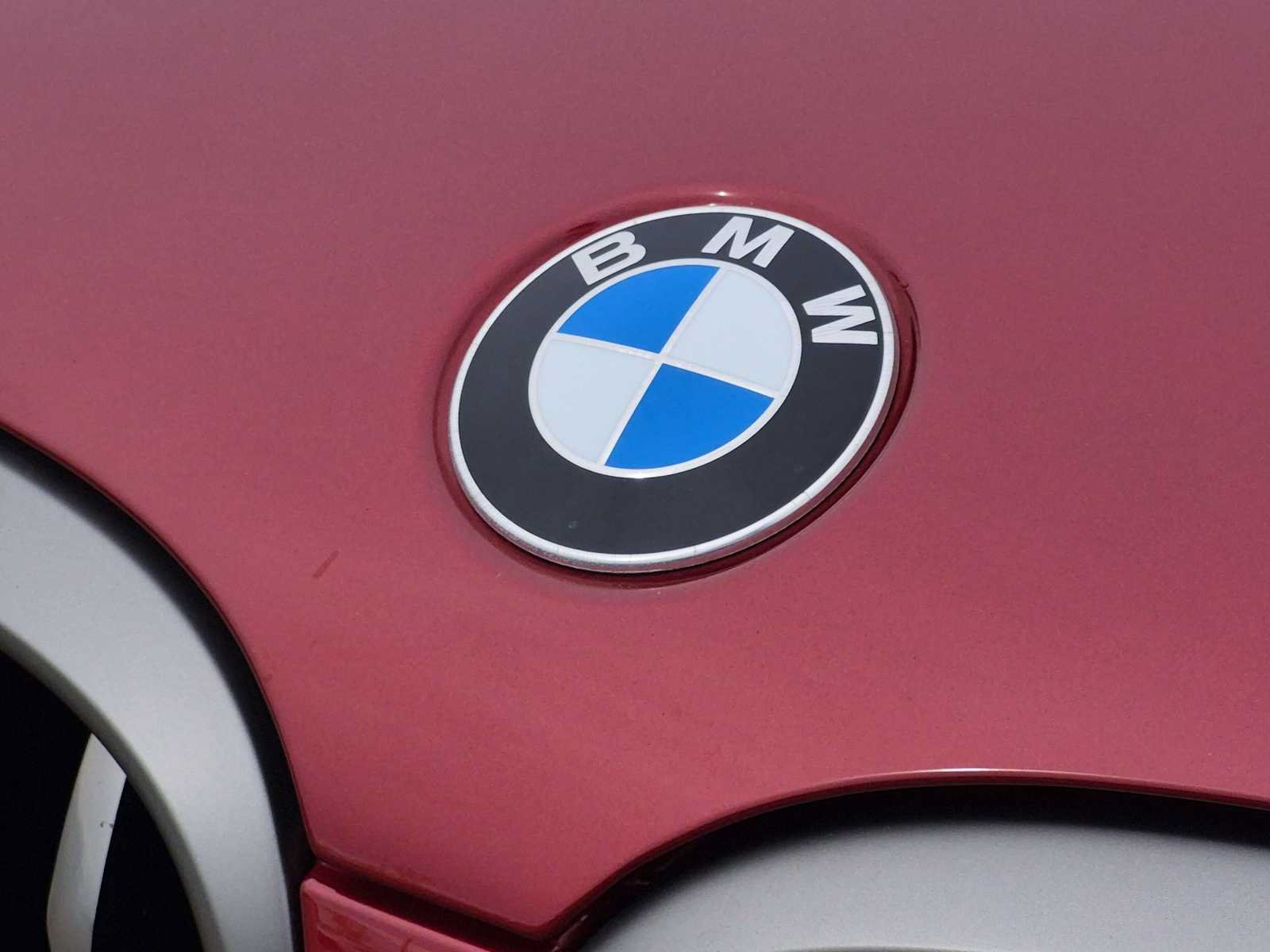 Used 2021 BMW X4 M40i w/ Executive Package AWD/4WD image 12