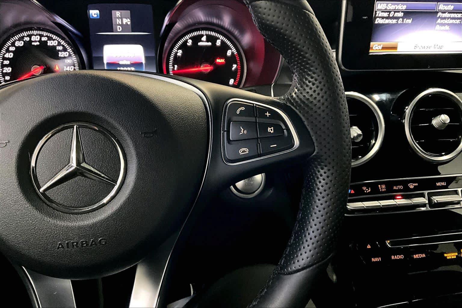 Used 2017 Mercedes-Benz GLC 300 4MATIC image 25