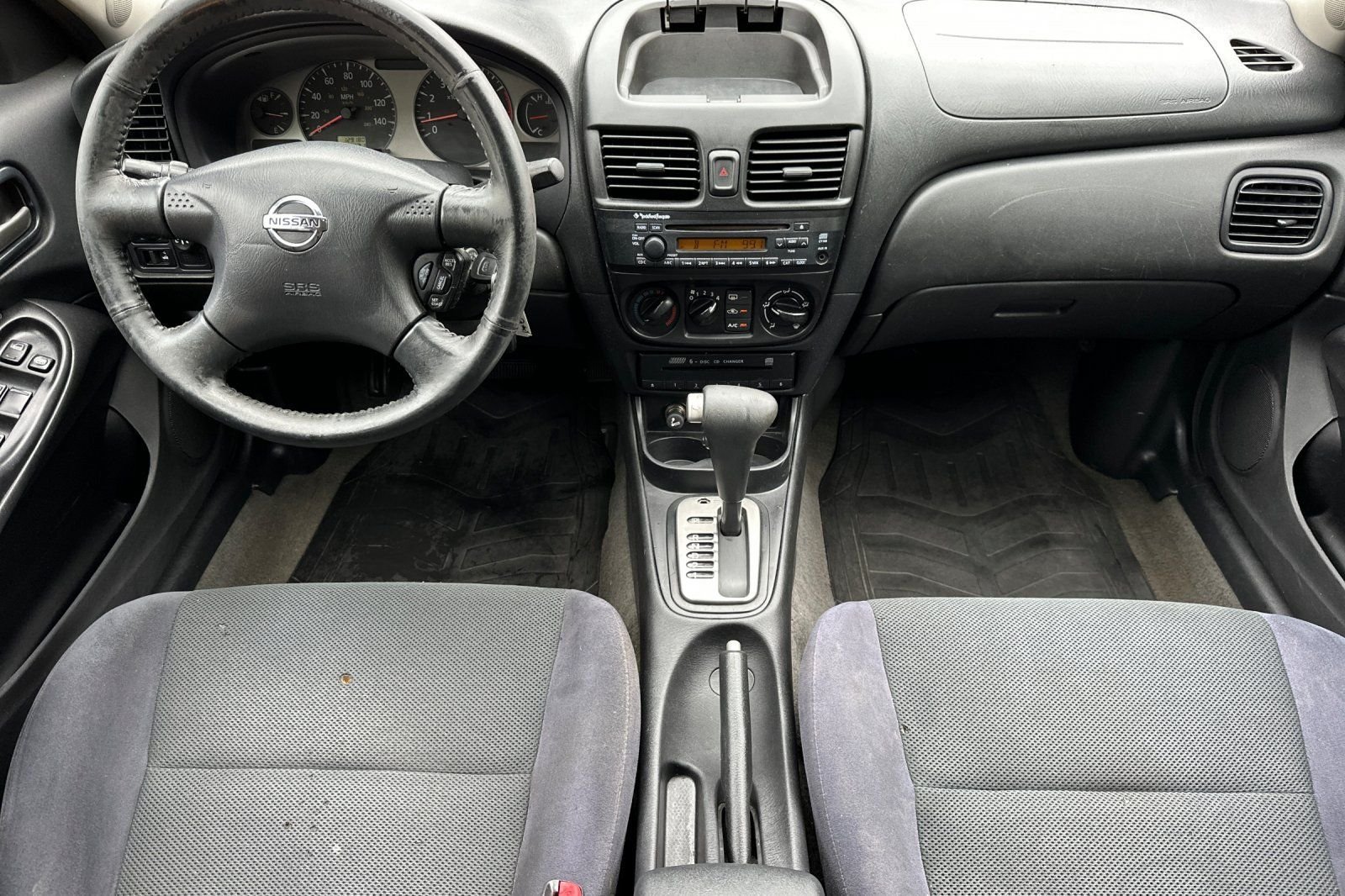 Used 2006 Nissan Sentra SE-R w/ (J01) Sunroof Pkg FWD image 14