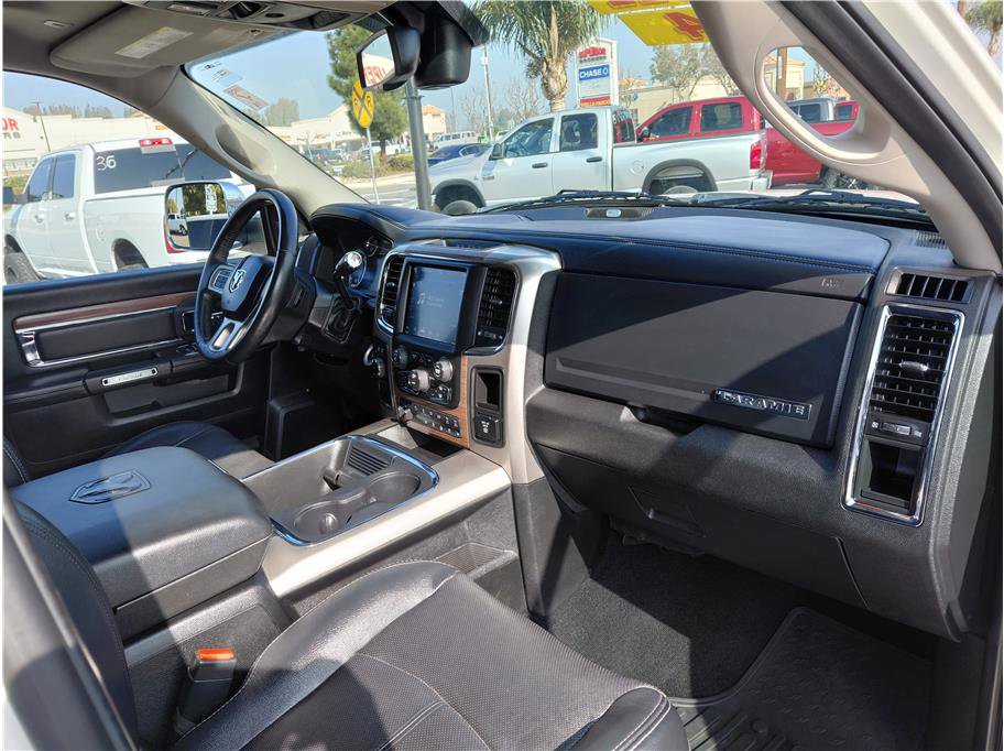 Used 2018 RAM 2500 Laramie image 12
