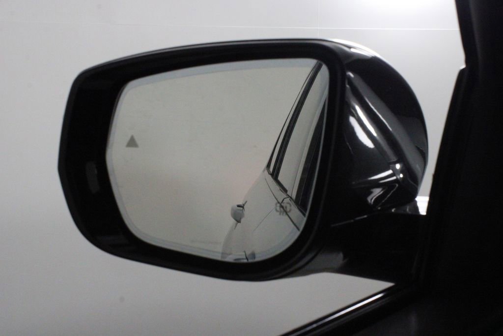 Used 2024 Jeep Grand Cherokee L Limited w/ Luxury Tech Group II image 45