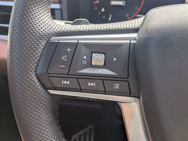 Used 2025 Mitsubishi Outlander SEL FWD image 25
