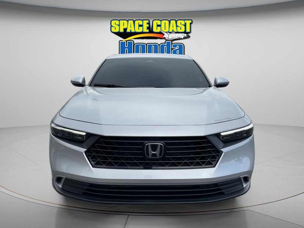 Used 2024 Honda Accord EX image 2