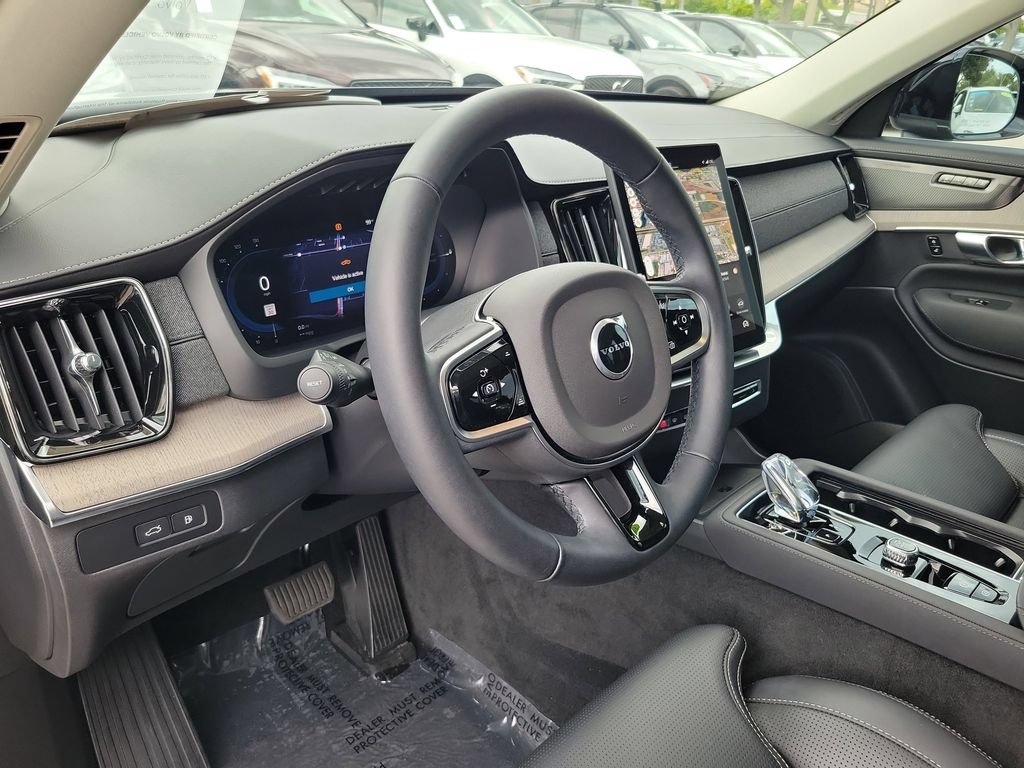 Used 2025 Volvo XC90 T8 Ultra w/ Protection Package Premier AWD/4WD image 19