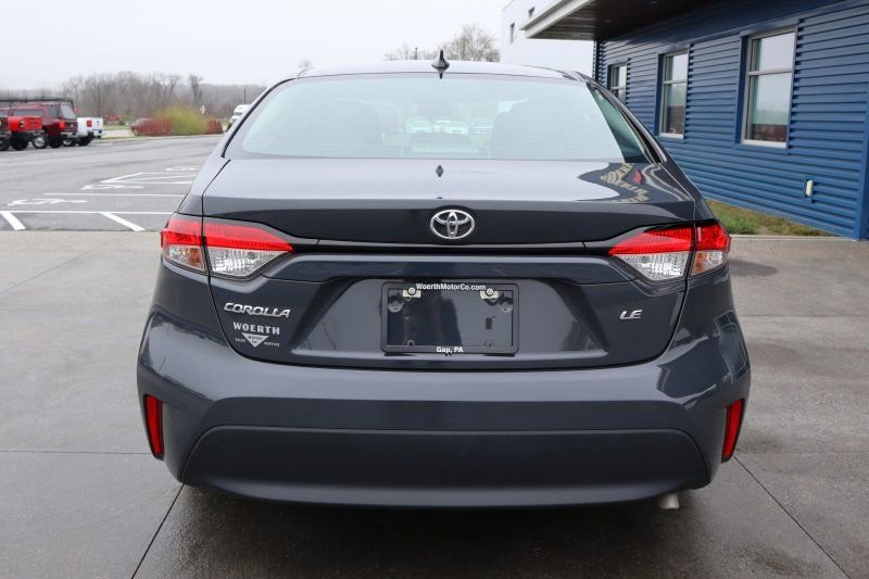 Used 2024 Toyota Corolla LE image 7