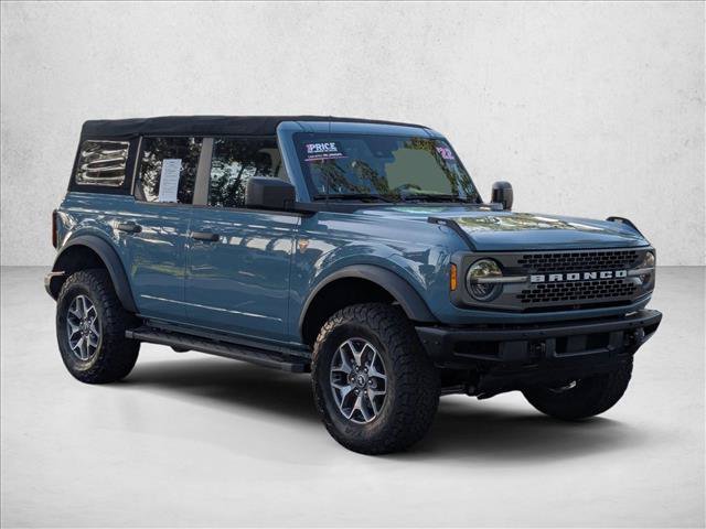 Used 2022 Ford Bronco Badlands AWD/4WD image 3