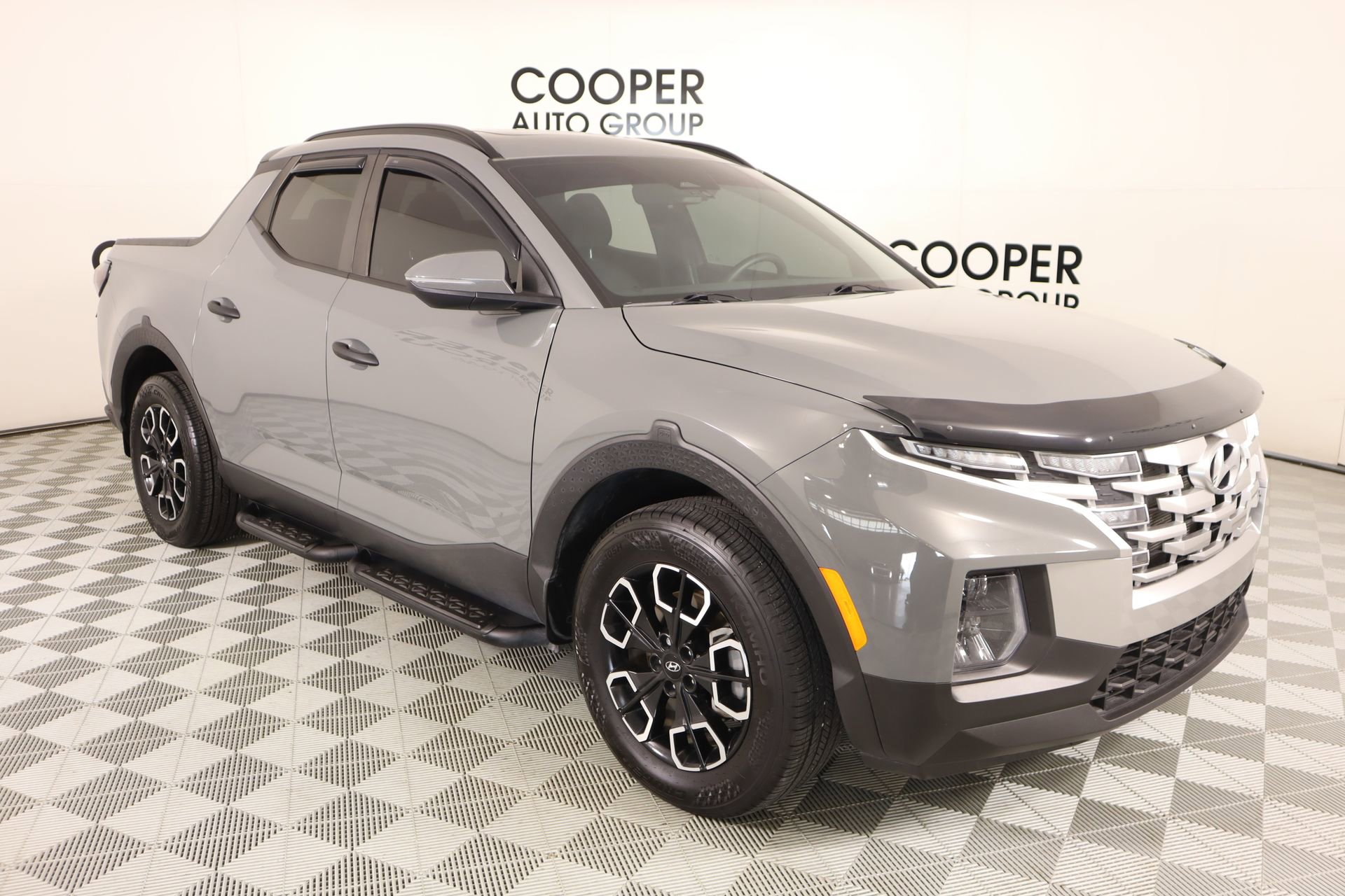 Used 2024 Hyundai Santa Cruz SEL w/ Activity Package image 1