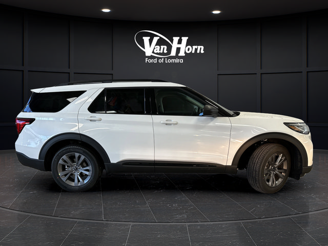 New 2026 Ford Explorer Active w/ Active Comfort Package AWD/4WD image 2