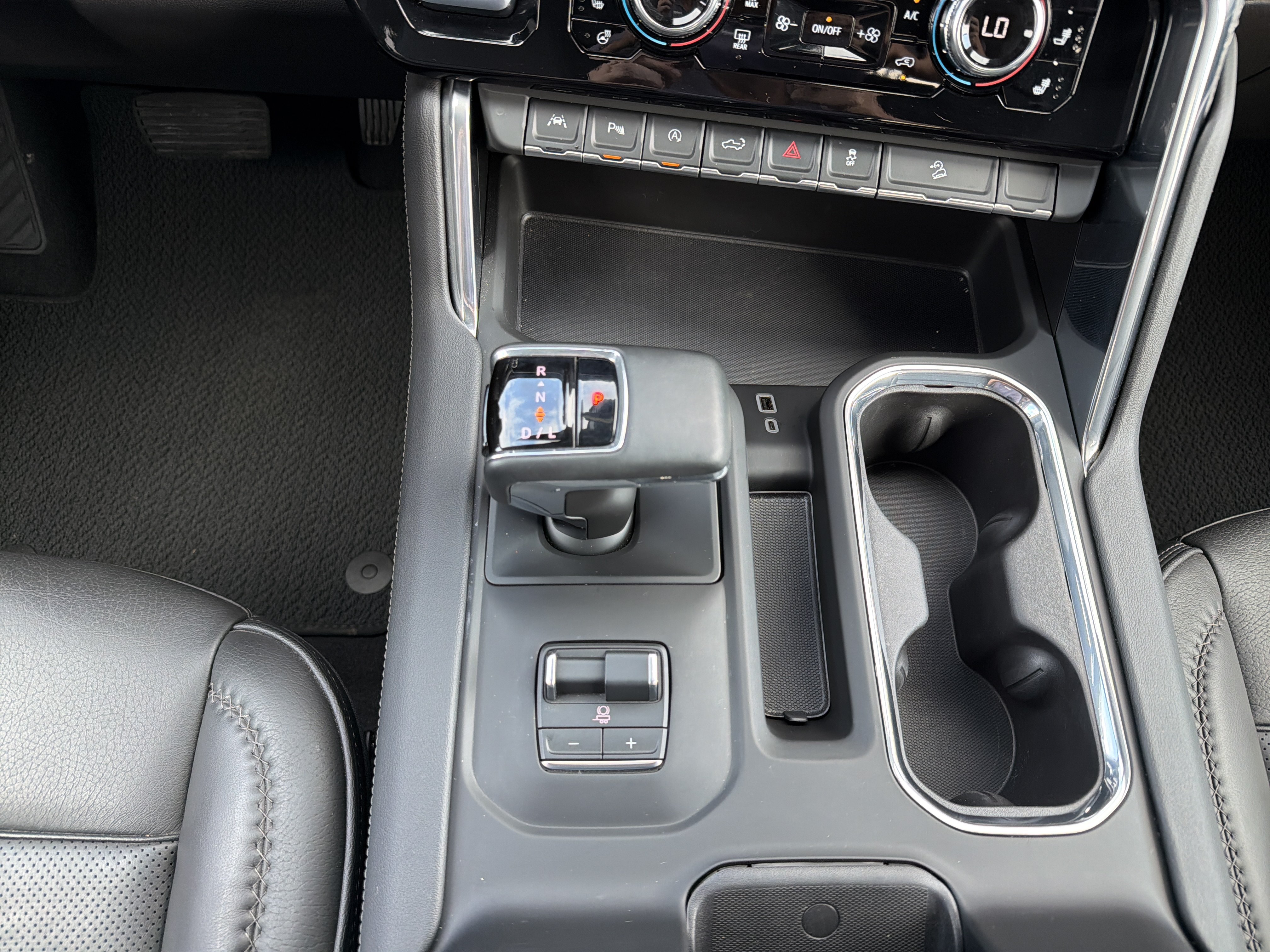 Used 2026 GMC Sierra 1500 Denali AWD/4WD image 27