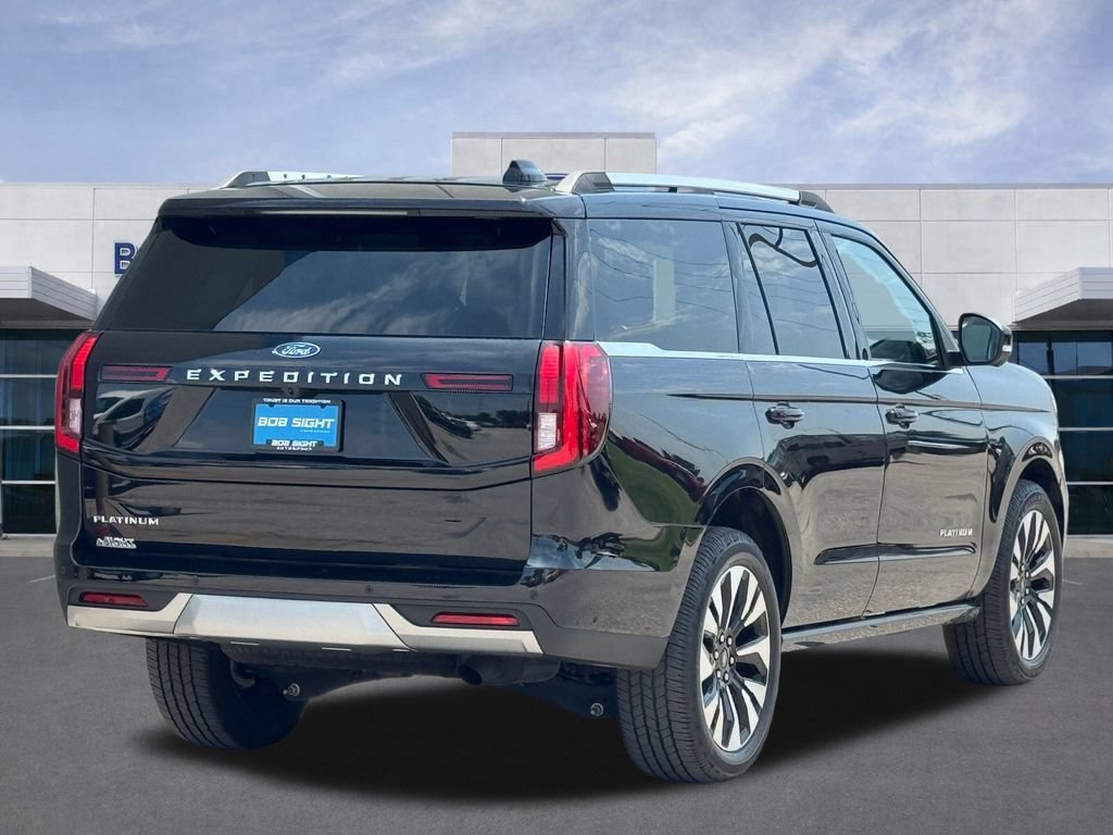 Used 2025 Ford Expedition Platinum w/ Driver's Package AWD/4WD image 40
