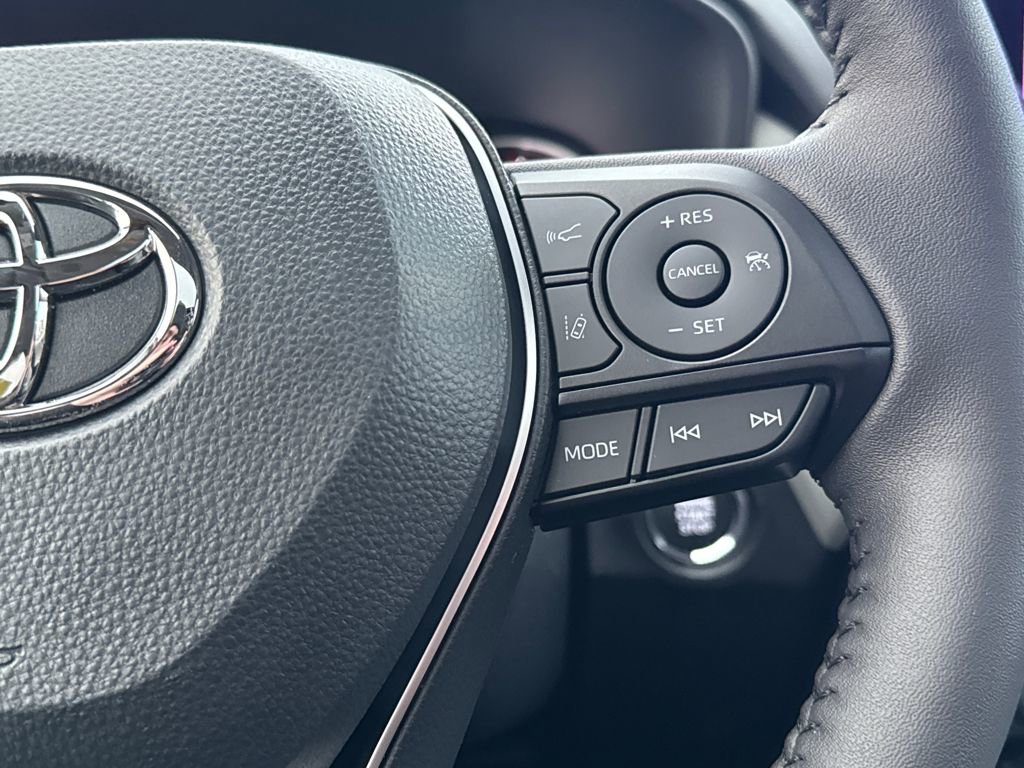 New 2025 Toyota RAV4 XLE image 22