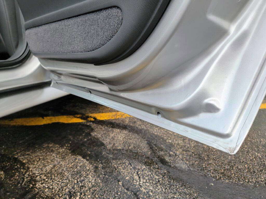 Used 2005 Buick Le Sabre Custom image 39