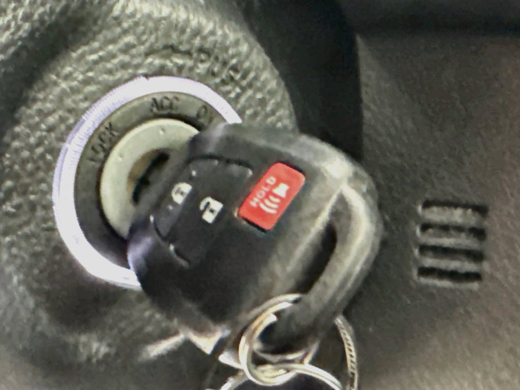 Used 2022 Toyota Tacoma SR AWD/4WD image 19