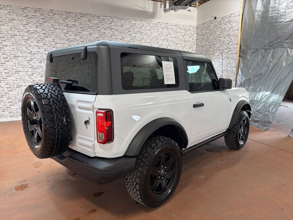 Used 2024 Ford Bronco Black Diamond image 7