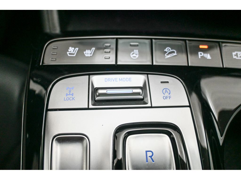 Used 2023 Hyundai Tucson Limited image 45