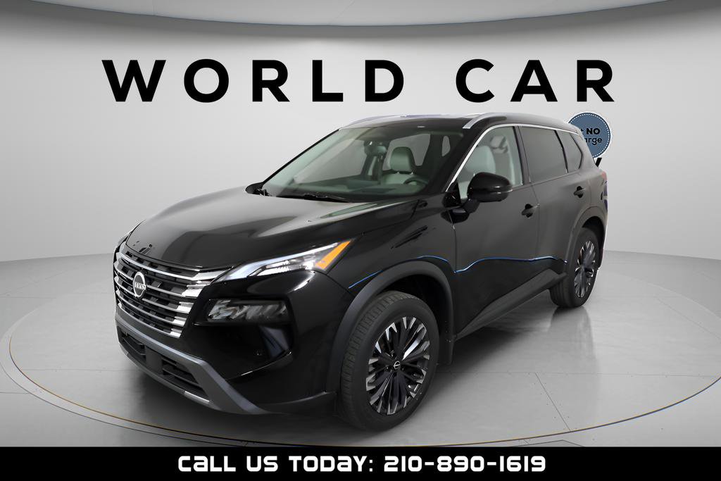 Used 2025 Nissan Rogue SL w/ Tech Package image 3