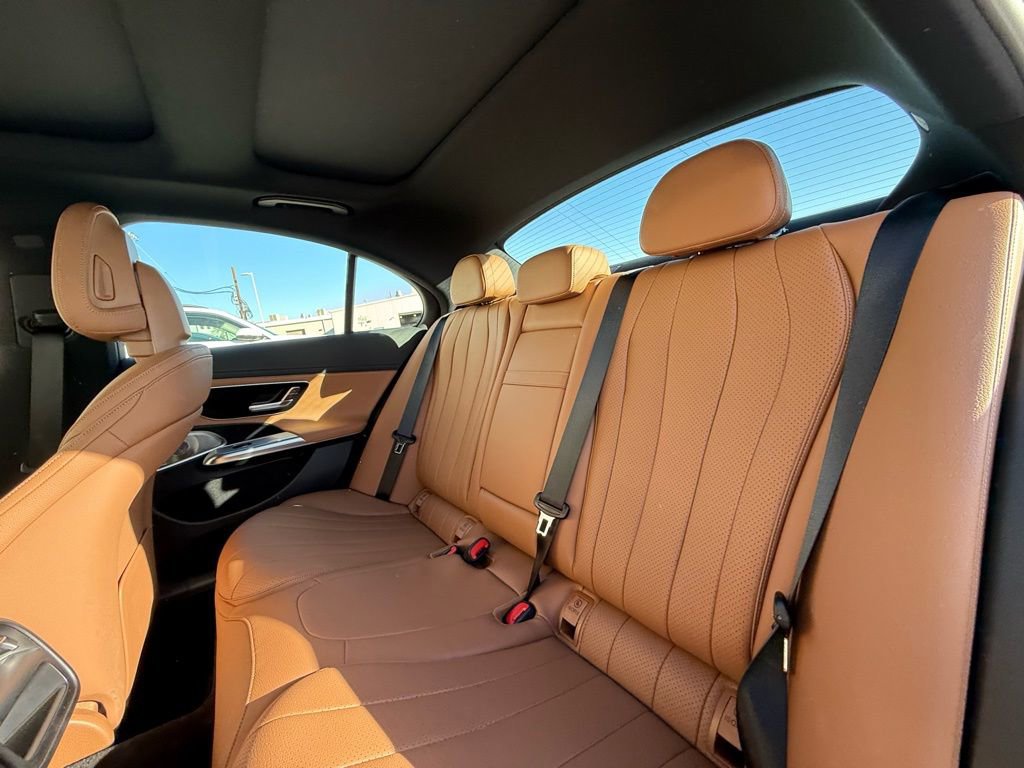 Used 2026 Mercedes-Benz E 350 Sedan image 7