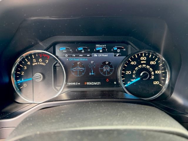 Used 2016 Ford F150 Platinum w/ Equipment Group 701A Luxury AWD/4WD image 11