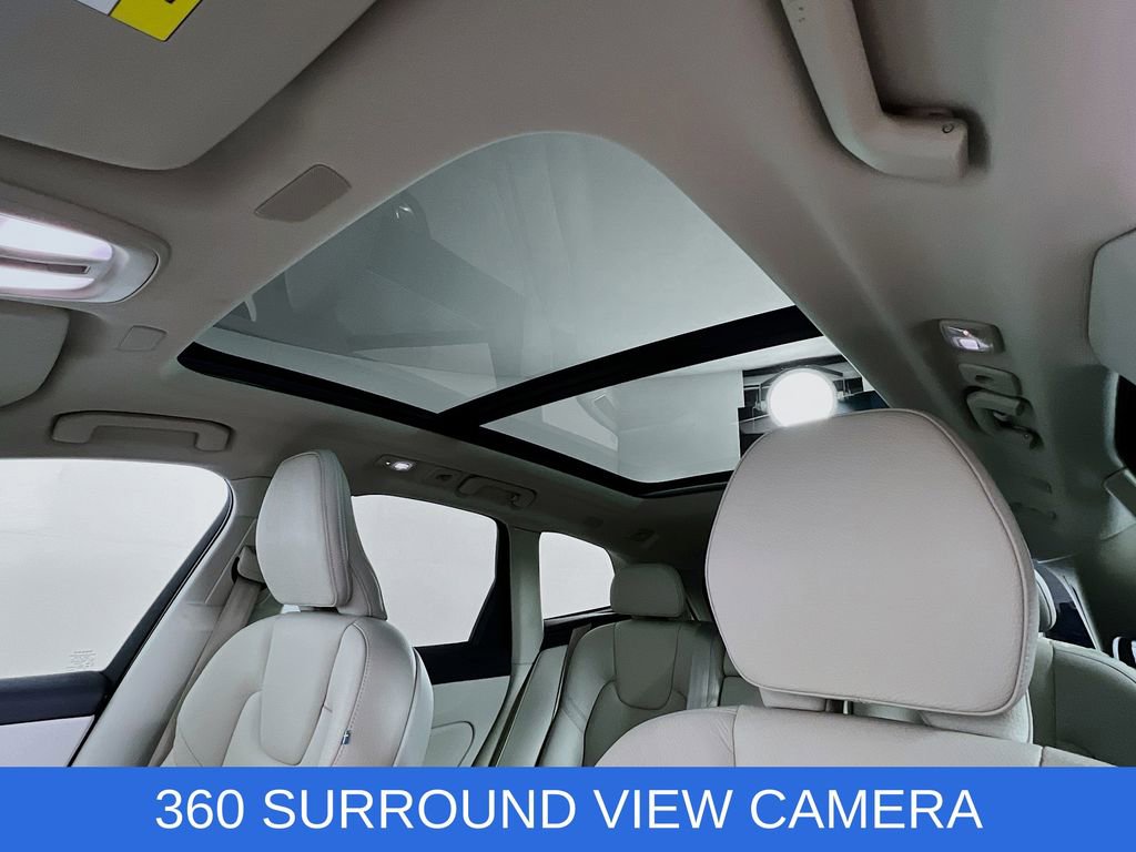 Used 2023 Volvo XC60 T8 Plus image 23