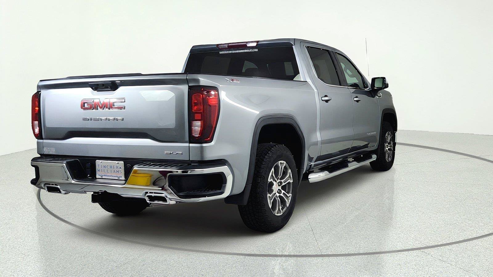 Used 2026 GMC Sierra 1500 SLE w/ X31 Off-Road Package AWD/4WD image 6