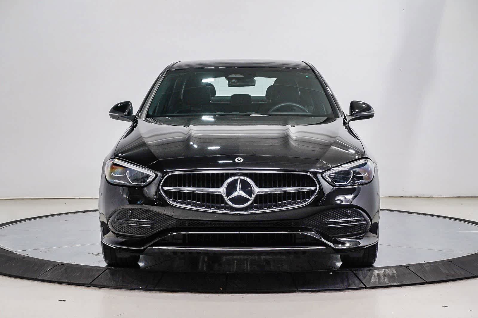 Used 2023 Mercedes-Benz C 300 Sedan image 6