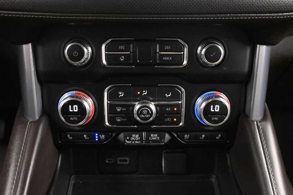 Used 2021 GMC Yukon SLT RWD image 32