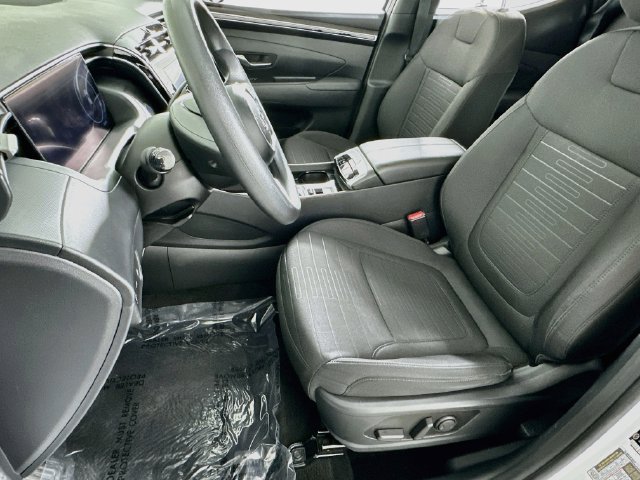 Used 2022 Hyundai Santa Cruz SEL w/ Activity Package FWD image 9
