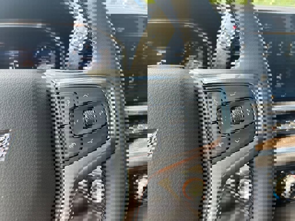 New 2026 Chevrolet Silverado 1500 LT image 18