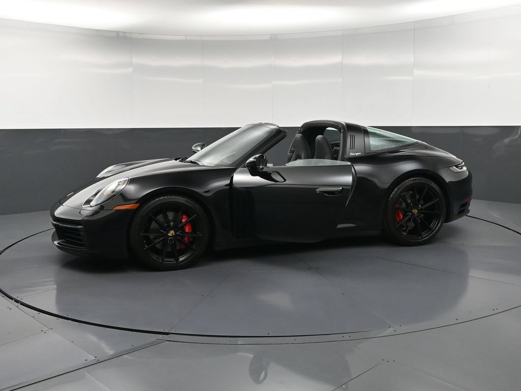 Certified 2024 Porsche 911 Targa 4S AWD/4WD image 35