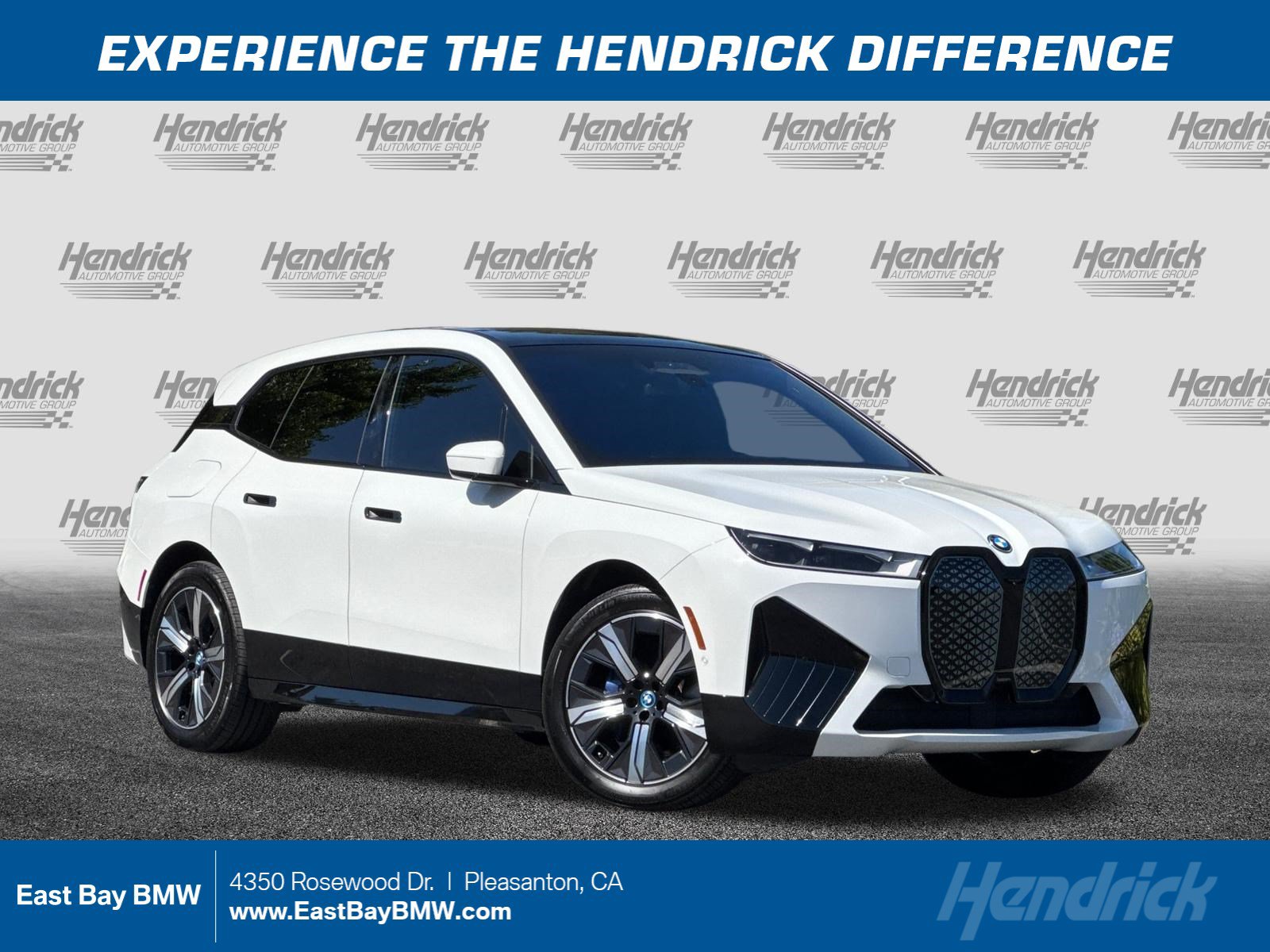 Used 2024 BMW iX xDrive50 w/ Sport Package AWD/4WD image 1
