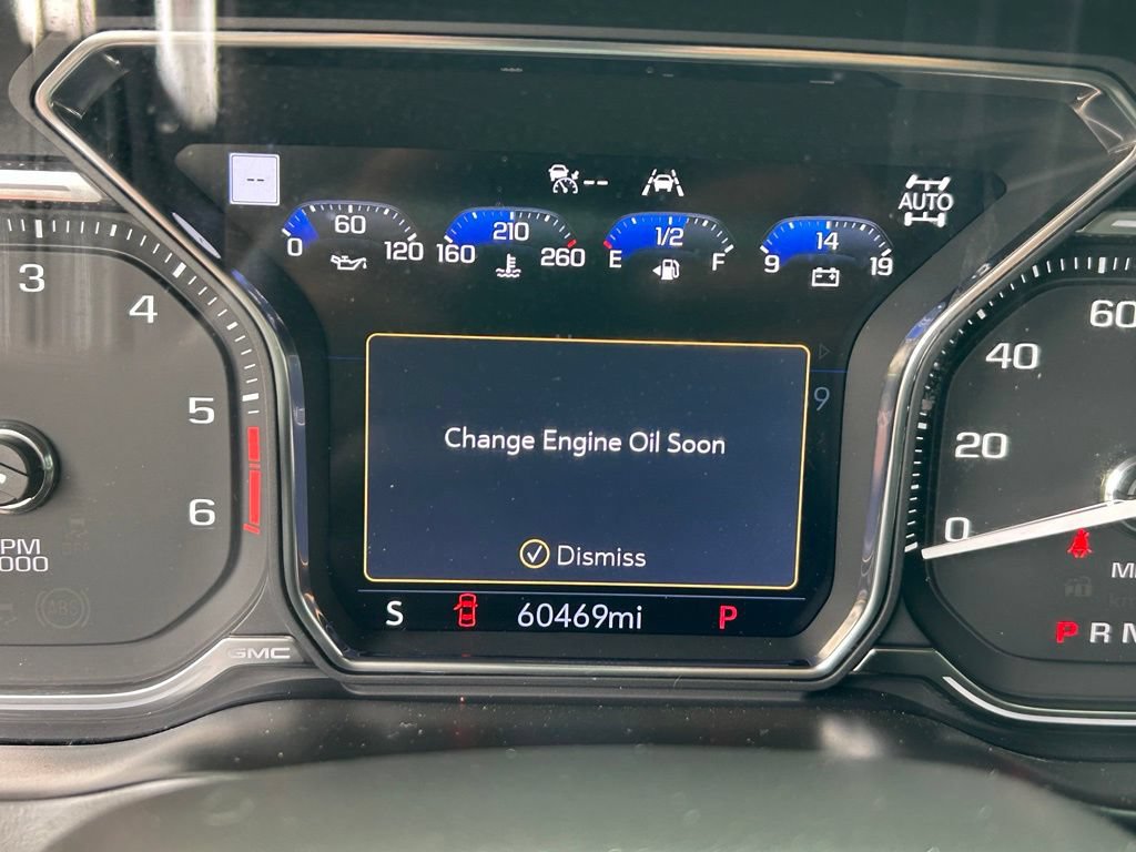 Used 2021 GMC Sierra 1500 AT4 w/ Technology Package AWD/4WD image 18