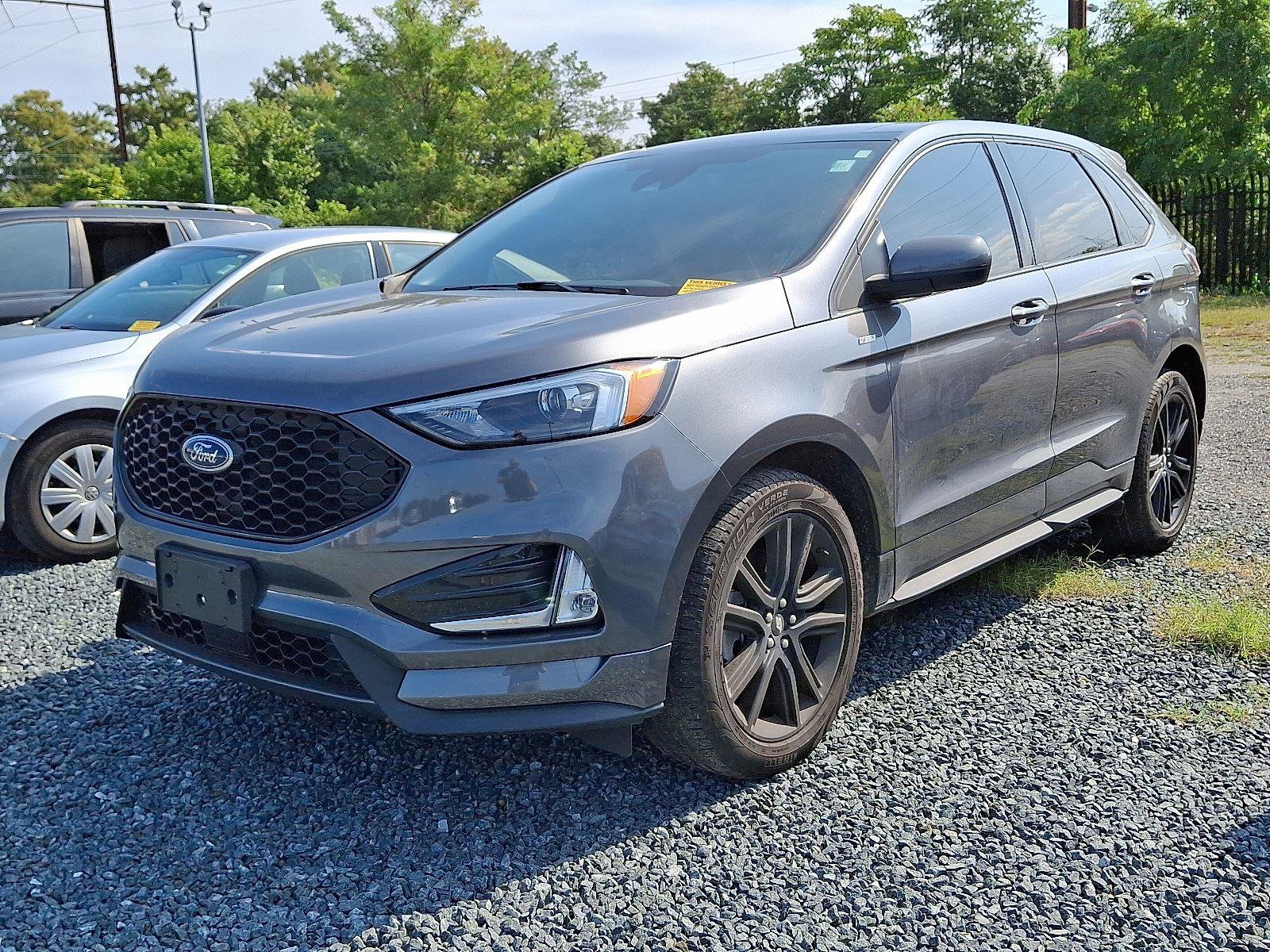 Used 2022 Ford Edge ST-Line w/ Class II Trailer Tow Package image 1