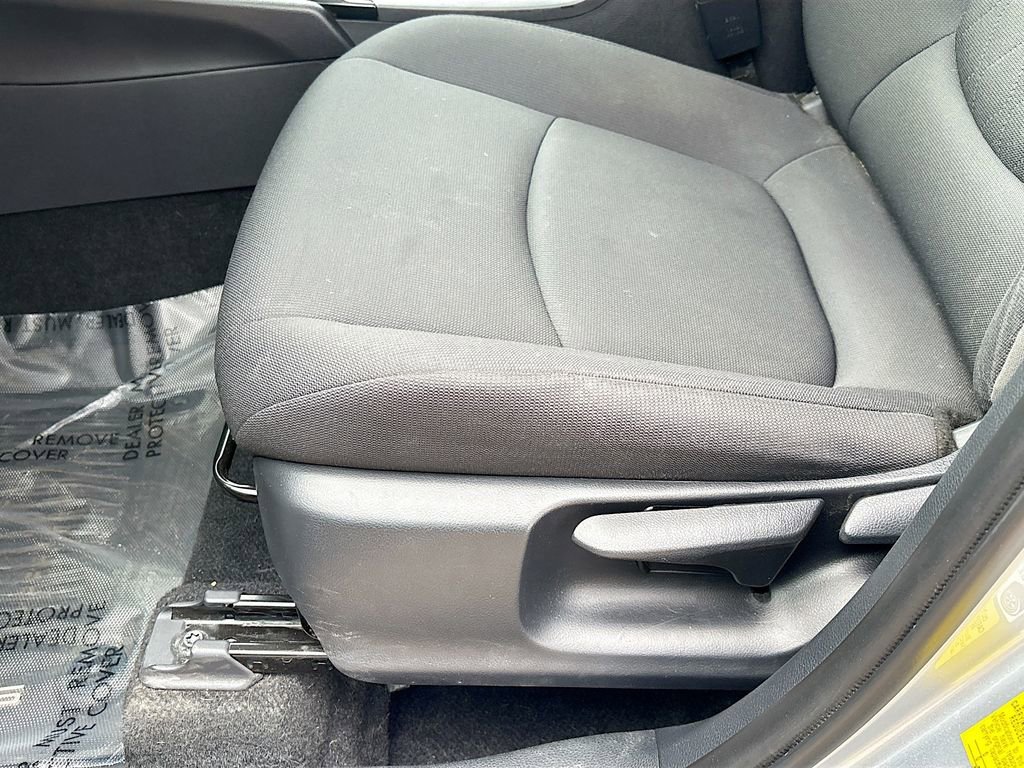 Used 2022 Toyota Corolla Cross LE w/ Black Badges Package (TMS) image 19