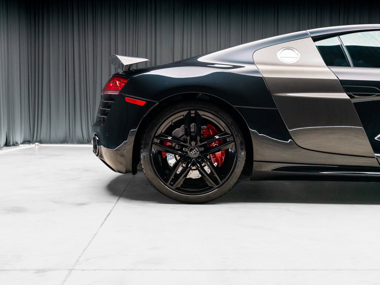 Used 2014 Audi R8 V10 image 32